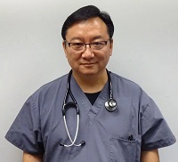 Photo of Steve Um, MD